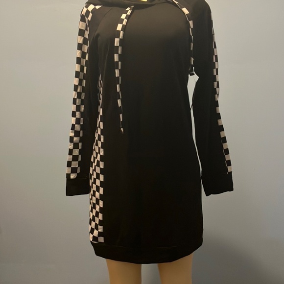 No Boundaries Juniors' - Picture 2 of 5